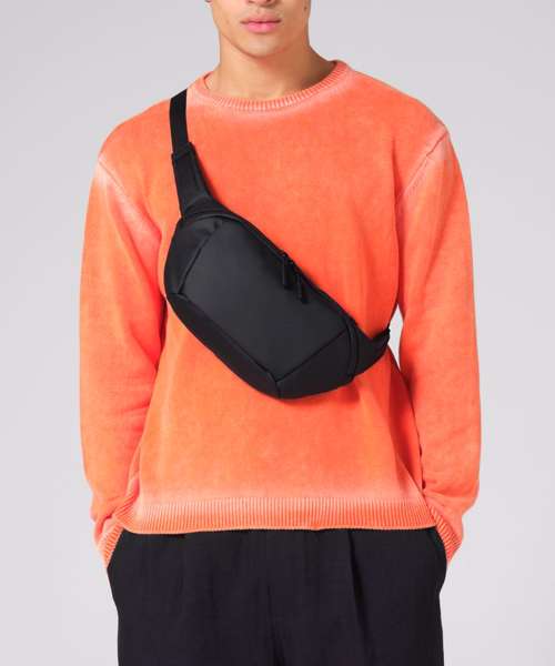 Everyday carry 5 litre cross-body